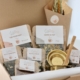 Giftbox Deluxe Hieper de Piep met verschillende soorten zakken verse thee, droogbloemen, theezeefje en een thee maatlepel.
